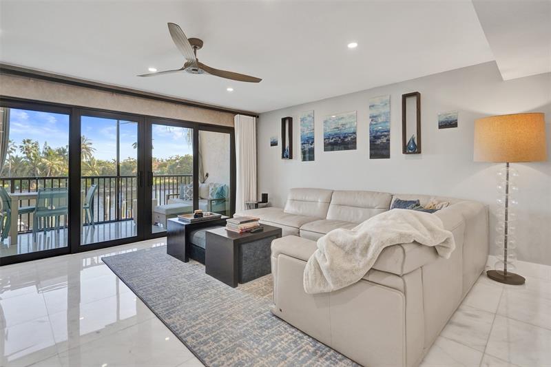 240 Captains Walk Delray Beach FL 33483