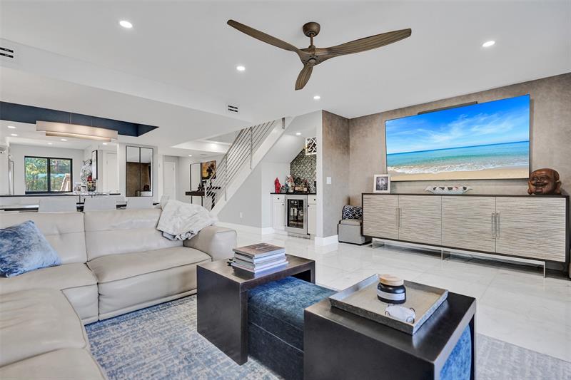 240 Captains Walk Delray Beach FL 33483