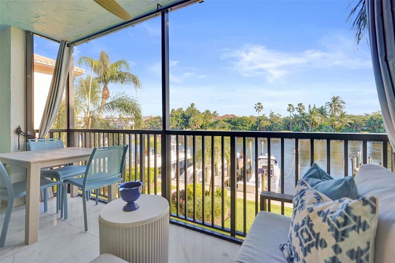 240 Captains Walk Delray Beach FL 33483