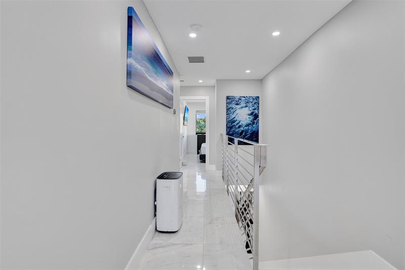 240 Captains Walk Delray Beach FL 33483