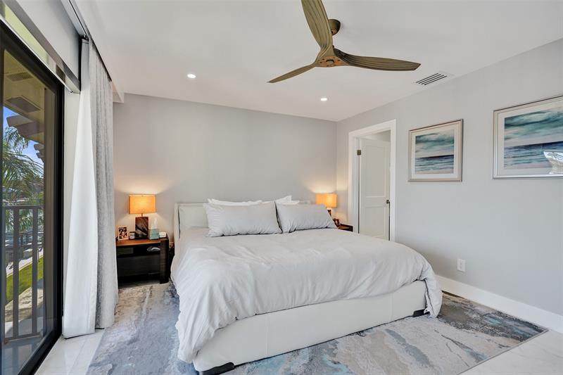 240 Captains Walk Delray Beach FL 33483