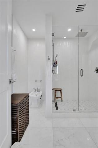 240 Captains Walk Delray Beach FL 33483