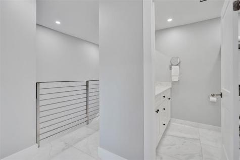 240 Captains Walk Delray Beach FL 33483