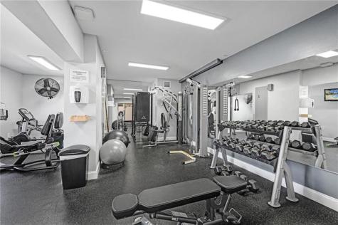 240 Captains Walk Delray Beach FL 33483