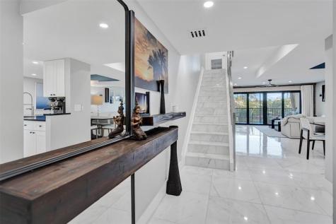 240 Captains Walk Delray Beach FL 33483