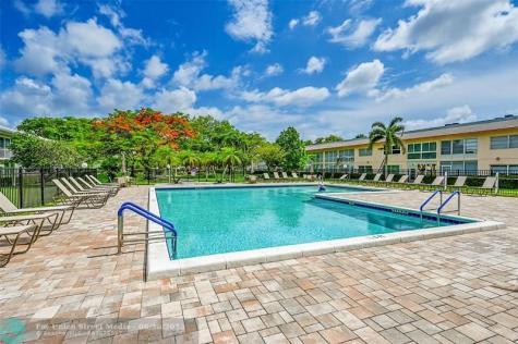 1204 Bahama Bend Coconut Creek FL 33066