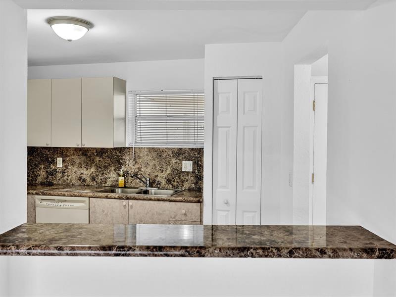 4255 N University Drive Sunrise FL 33351