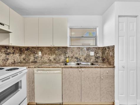 4255 N University Drive Sunrise FL 33351