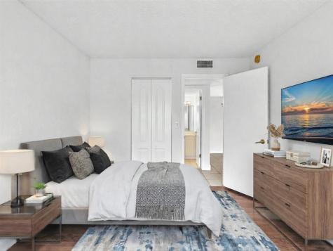 4255 N University Drive Sunrise FL 33351