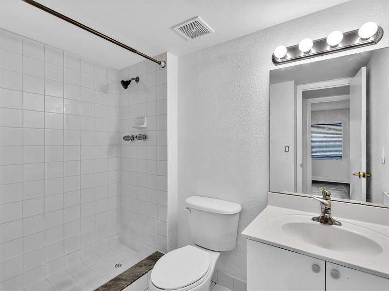 4255 N University Drive Sunrise FL 33351