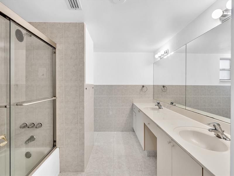 4255 N University Drive Sunrise FL 33351