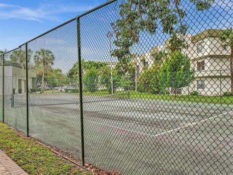 4255 N University Drive Sunrise FL 33351
