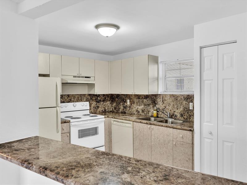 4255 N University Drive Sunrise FL 33351