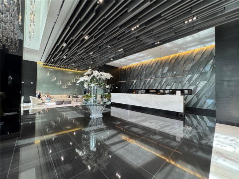 851 NE 1st Avenue Miami FL 33132