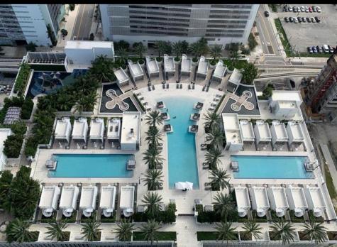 851 NE 1st Avenue Miami FL 33132