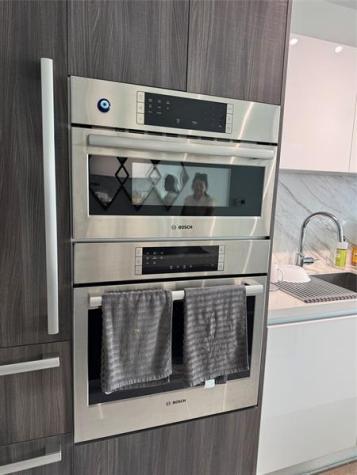 851 NE 1st Avenue Miami FL 33132