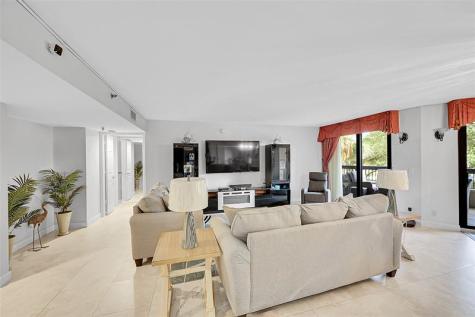 2900 NE 14th Street Causeway Pompano Beach FL 33062