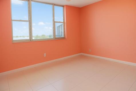 4330 Hillcrest Drive Hollywood FL 33021