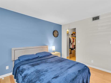 7579 NW 79th Avenue Tamarac FL 33321
