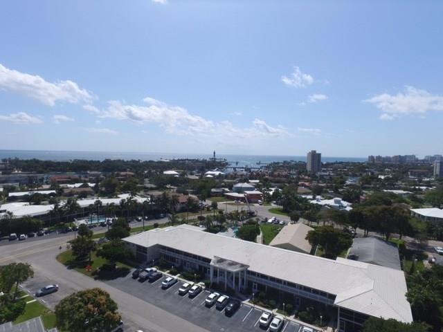 2734 NE 27th Court Lighthouse Point FL 33064