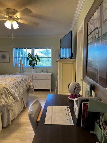 2734 NE 27th Court Lighthouse Point FL 33064