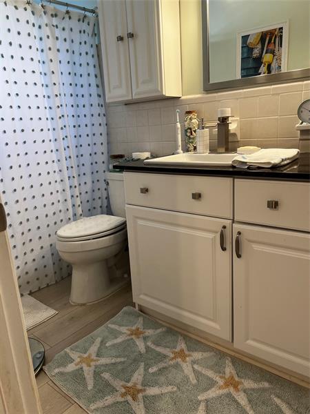 2734 NE 27th Court Lighthouse Point FL 33064