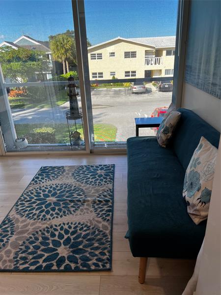 2734 NE 27th Court Lighthouse Point FL 33064