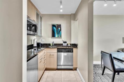 2670 E Sunrise Boulevard Fort Lauderdale FL 33304