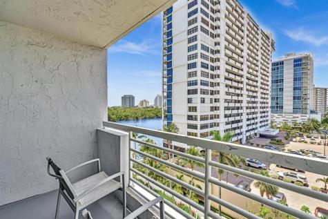 2670 E Sunrise Boulevard Fort Lauderdale FL 33304
