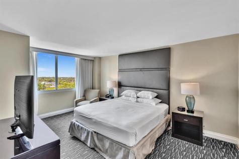 2670 E Sunrise Boulevard Fort Lauderdale FL 33304
