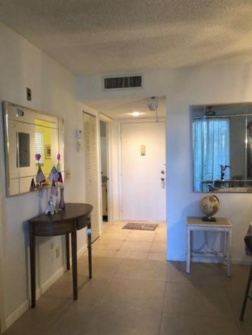 5100 Las Verdes Delray Beach FL 33484