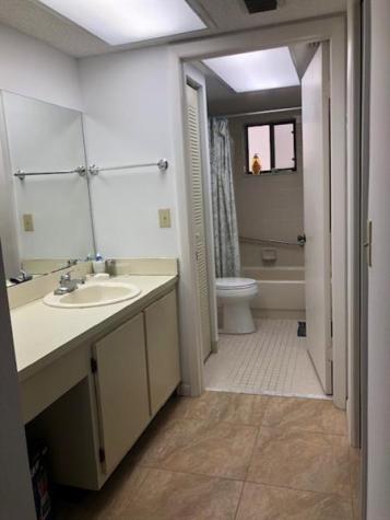 5100 Las Verdes Delray Beach FL 33484