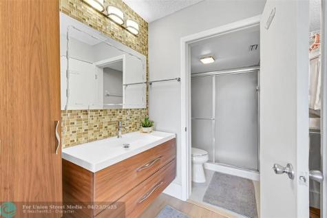 2660 N Carambola Circle Coconut Creek FL 33066