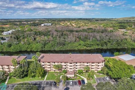 2660 N Carambola Circle Coconut Creek FL 33066