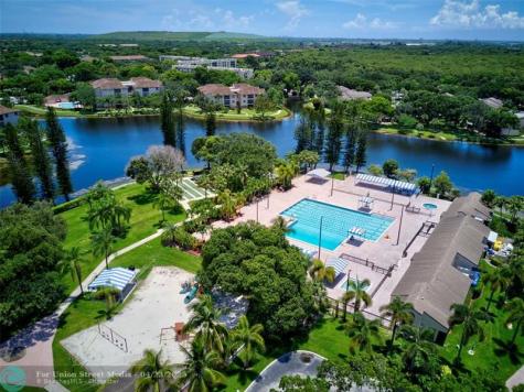 2660 N Carambola Circle Coconut Creek FL 33066