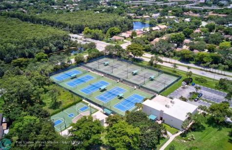 2660 N Carambola Circle Coconut Creek FL 33066