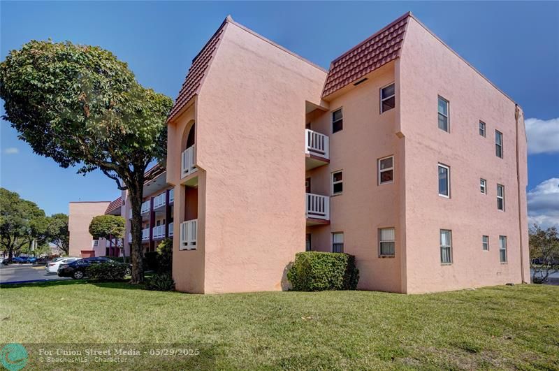 9440 Sunrise Lakes Boulevard Sunrise FL 33322