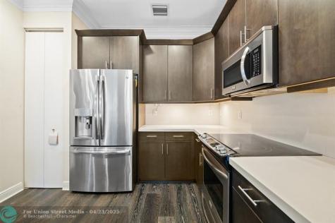 1127 NE 18th Avenue Fort Lauderdale FL 33304