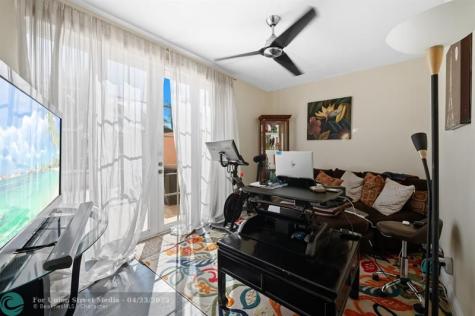 1127 NE 18th Avenue Fort Lauderdale FL 33304