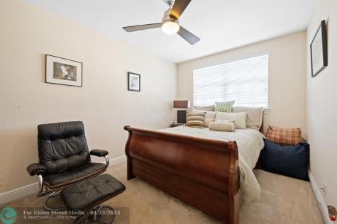 1127 NE 18th Avenue Fort Lauderdale FL 33304