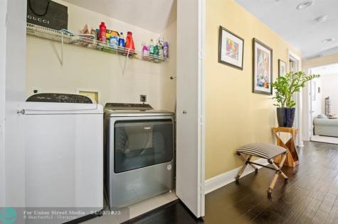 1127 NE 18th Avenue Fort Lauderdale FL 33304