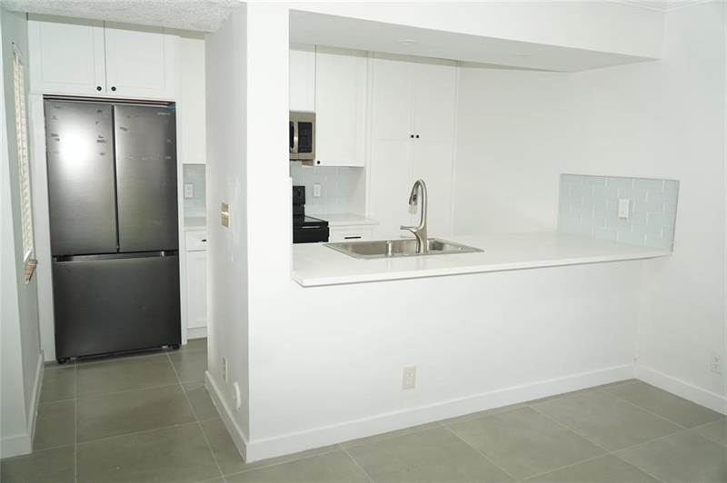 11574 NW 44th Street Coral Springs FL 33065