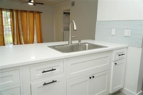 11574 NW 44th Street Coral Springs FL 33065