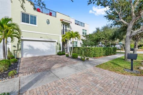 2517 NE 18th Street Fort Lauderdale FL 33305