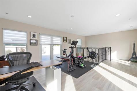 2517 NE 18th Street Fort Lauderdale FL 33305