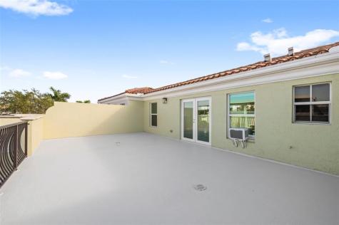 2517 NE 18th Street Fort Lauderdale FL 33305