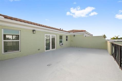 2517 NE 18th Street Fort Lauderdale FL 33305