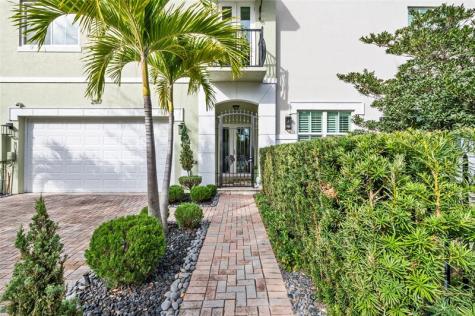 2517 NE 18th Street Fort Lauderdale FL 33305