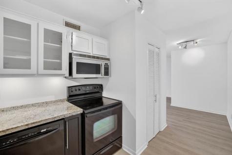 119 NE 19th Court Wilton Manors FL 33305