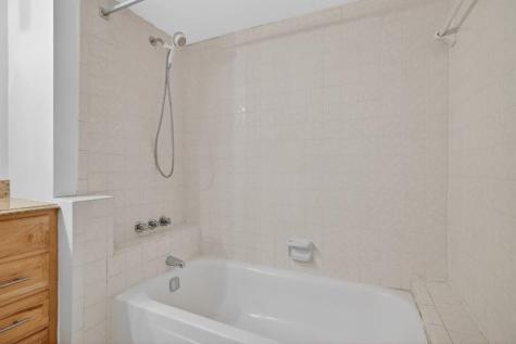 119 NE 19th Court Wilton Manors FL 33305